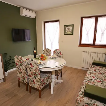 Apartment Paola Rovinj