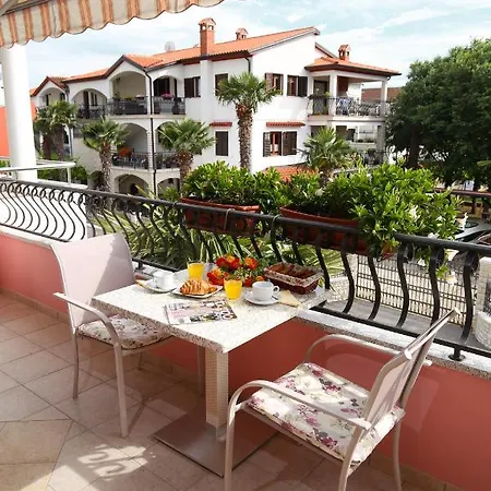 Paola Apartmán